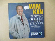 s0370 wim kan - k stond dr bij en keek dr naar