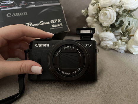 Canon PowerShot G7X Mark II - 0