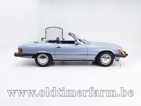 Mercedes-Benz 560 SL '86 CH1427 - 2