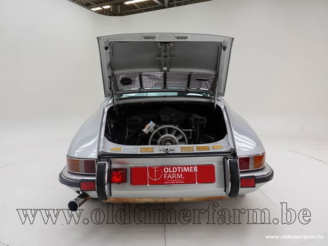 Porsche 911 2.4 T/E Targa '71 CH0371 - 6