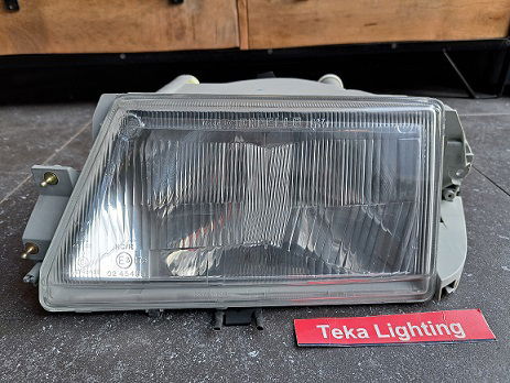 Alfa Romeo 33 Koplamp Magneti Marelli LPB452 712359701129 Links - 1