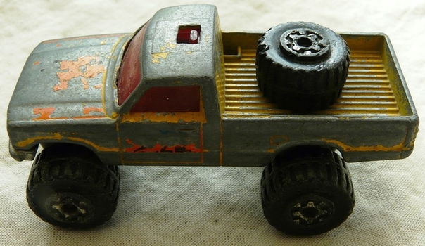 Modelauto, Matchbox (Superfast), Schaal 1:64, No.13/63 - 4x4 Open Back Truck - Yellow, 1983-1985.(1) - 4