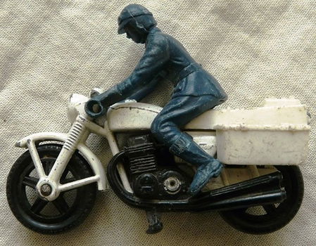 Modelauto, Matchbox, Schaal 1:35, No.33 - Police Motorcycle (Honda 750) - White Seat, 1970s. - 4