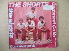 s0492 the shorts - comment ca va