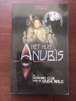 Het huis Anubis - De geheime club van de oude wilg - 0