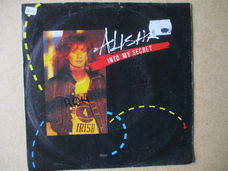 s0729 alisha - into my secret