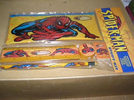 Spiderman study kit nieuw - 2