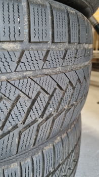 Continental WinterContact 235/45 R18 94V Extra load - 6