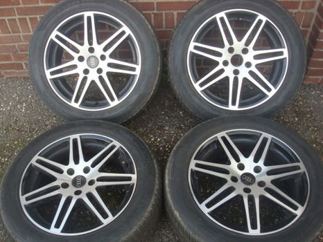 17 inch Audi velgen en Banden Steek 5x112 - 5