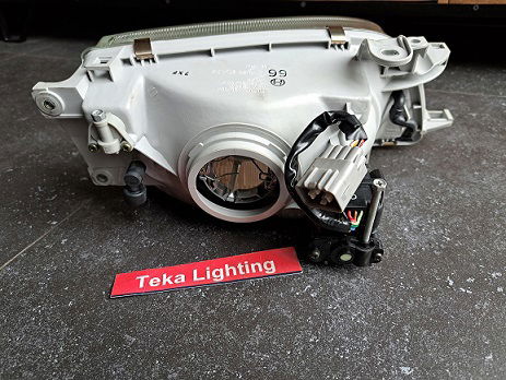 Toyota Carina E (T19) Koplamp 81170-2B621 Koito Japan Links - 4