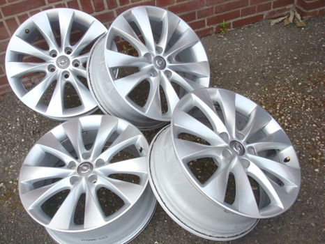 18 inch Originele GTC Opel Velgen Steek 5x115 - 6