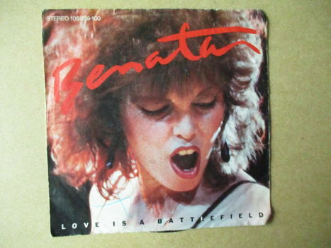 s0950 pat benatar - love s a battlefield - 0