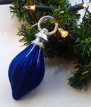 Kersthanger - kerstbal - fluweelstof glitter - 13 cm lang - blauw (nieuw) - 0