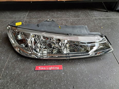 Peugeot 406 II Koplamp Magneti Marelli LPE561 710301175002 Rechts - 1