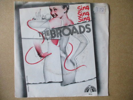 s1032 the broads - sing sing sing - 0