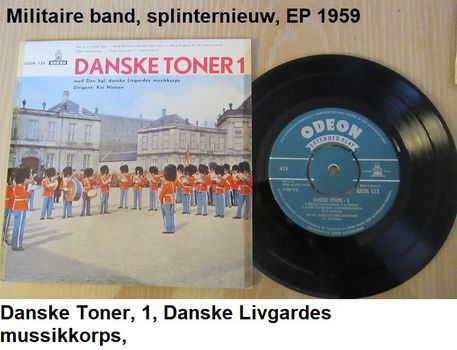 splinternieuwe singles en EP's militaire bands, deel 2. - 2