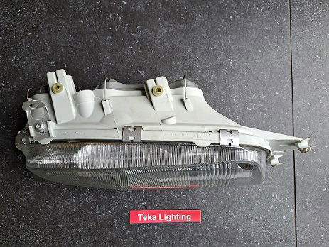 Ford Fiesta Courier Mazda 121 Koplamp Magneti Marelli LPE711 710301049004 Rechts - 2