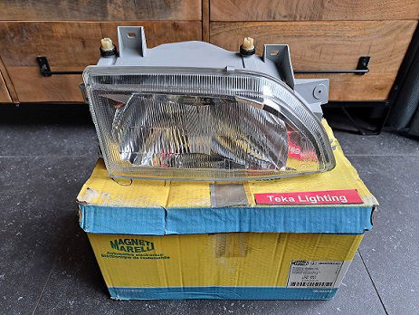 Ford Escort Mk5 / Orion Mk3 Koplamp Magneti Marelli LPB551 712367801129 Rechts - 0