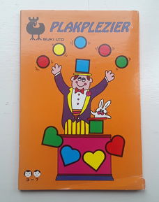 Plakplezier - plakken en kleuren (nieuw)