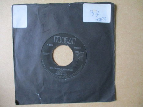 s1085 bucks fizz - my camera never lies 2 - 0