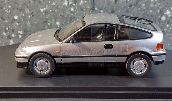 Honda CRX grijs 1:24 Whitebox WB077 - 0