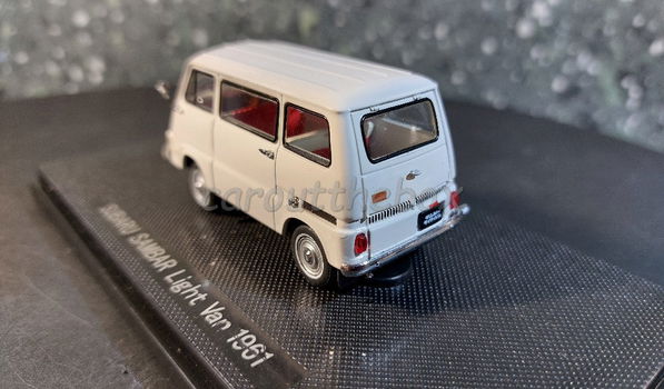 Subaru Sambar light Van 1961 ivory 1:43 Ebbro 015 - 2