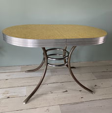 Te gekke retro vintage tafel / keukentafel