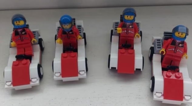 Lego voertuigen brandweer/politieboot/racewagen/chima - 1