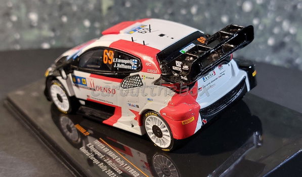 Toyota GR Yaris Rally1 #69 1:43 Ixo V1063 - 2