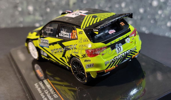 Skoda Fabia Rally2 #37 1:43 Ixo V1067 - 2