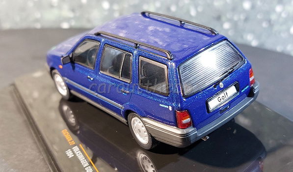 Volkswagen Golf MKIII Variant 1994 blauw 1:43 Ixo V1068 - 2