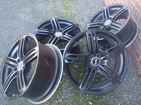 18’’Inch RS6 Zwart Black A3 A4 A6 Golf 5 6 7 Eos Leon Altea Octavia Passat 5x112 - 4