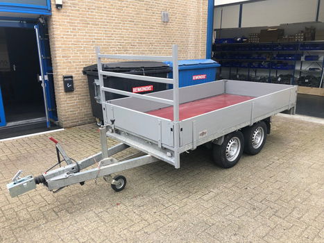 te koop, zeer goed onderhouden Anssems 2000 kg dubbel asser 301 x 160 x 30 cm bak. - 0