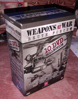 DVD-BOX / DOCUMENTAIRE Geschiedenis Wapengebruik / WEAPONS at WAR - 0