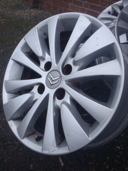 16 Originele velgen Citroen C4 Picasso 3008 5008 Steek 4x108 - 7