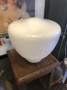 Opaline Plafondlamp Kap in Art-Deco stijl. - 2