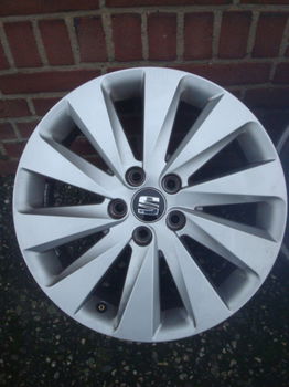 16 Originele Seat Arona 16 inch Velgen Steek 5x100 - 0