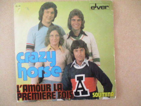 s1534 crazy horse - lamour la premiere fois - 0