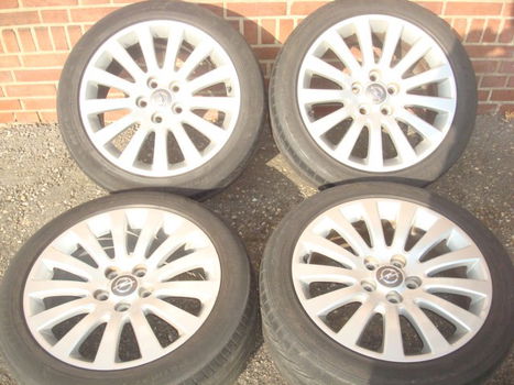 18''Inch Orginele Opel Velgen en Banden Steek 5x120 - 4