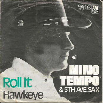 Nino Tempo & 5th Ave. Sax – Roll It (1974) - 0