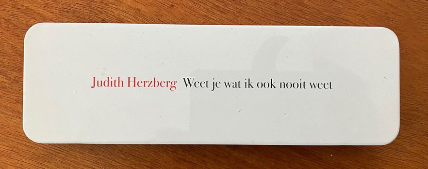 Weet je wat ik ook nooit weet - Judith Herzberg - 0