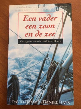 Een vader een zoon en de zee - David en Daniel Hays - 0