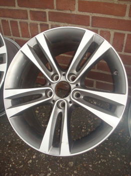 18”Inch Originele BMW 3 Serie Styling 397 Steek 5x120 - 7