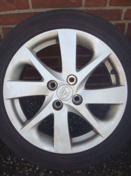 16”inch Toyota Yaris lichtmetalen velgen met Banden 4x100 - 0