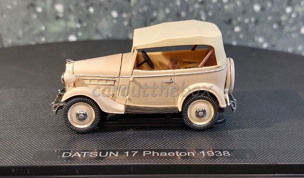 Datsun 17 Phaeton 1:43 Ebbro 036 - 0