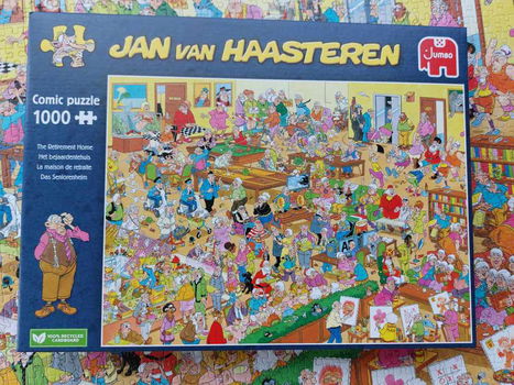 Jan van Haasteren puzzel Het bejaardentehuis 1000 stukjes. - 6