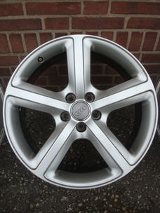 19''inch Originele S-Line VW Golf 5 6 7 GTI GTD GTE Audi A3 S3 Steek 5x112