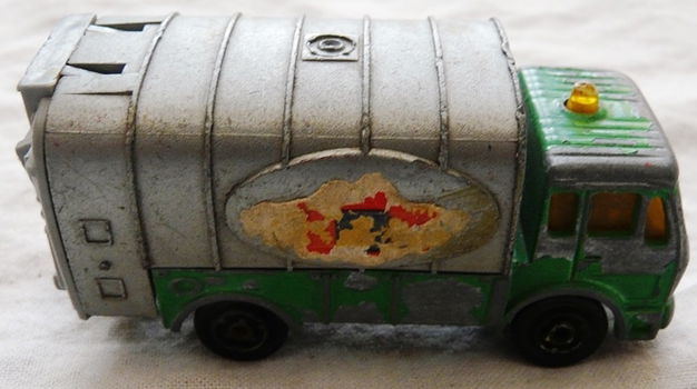 Modelauto, Majorette, Schaal 1:100, No.218 - Mercedes-Benz NG Garbage Truck - Green, 1982-1984.(1) - 5