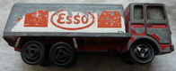 Modelauto, Majorette, Schaal 1:100, No.245 - Saviem SM Europe Tanker - Esso, 1979-1982.(Nr.1) - 6 - Thumbnail