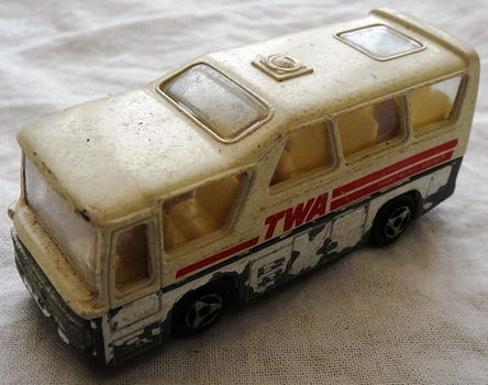 Modelauto, Majorette, Schaal 1:87, No.262 - Minibus - White, 1984-1985.(Nr.1) - 0